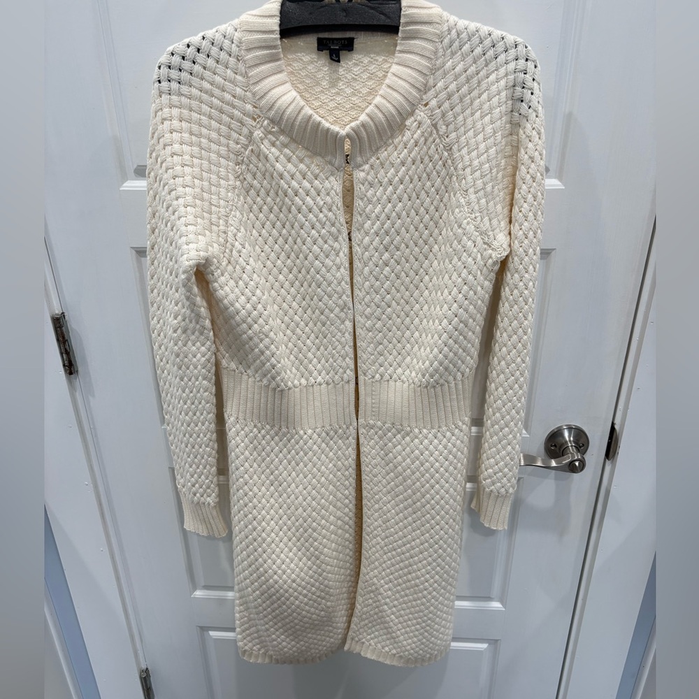 Talbots Elegant Cream Ecru long sleeve cardigan petite